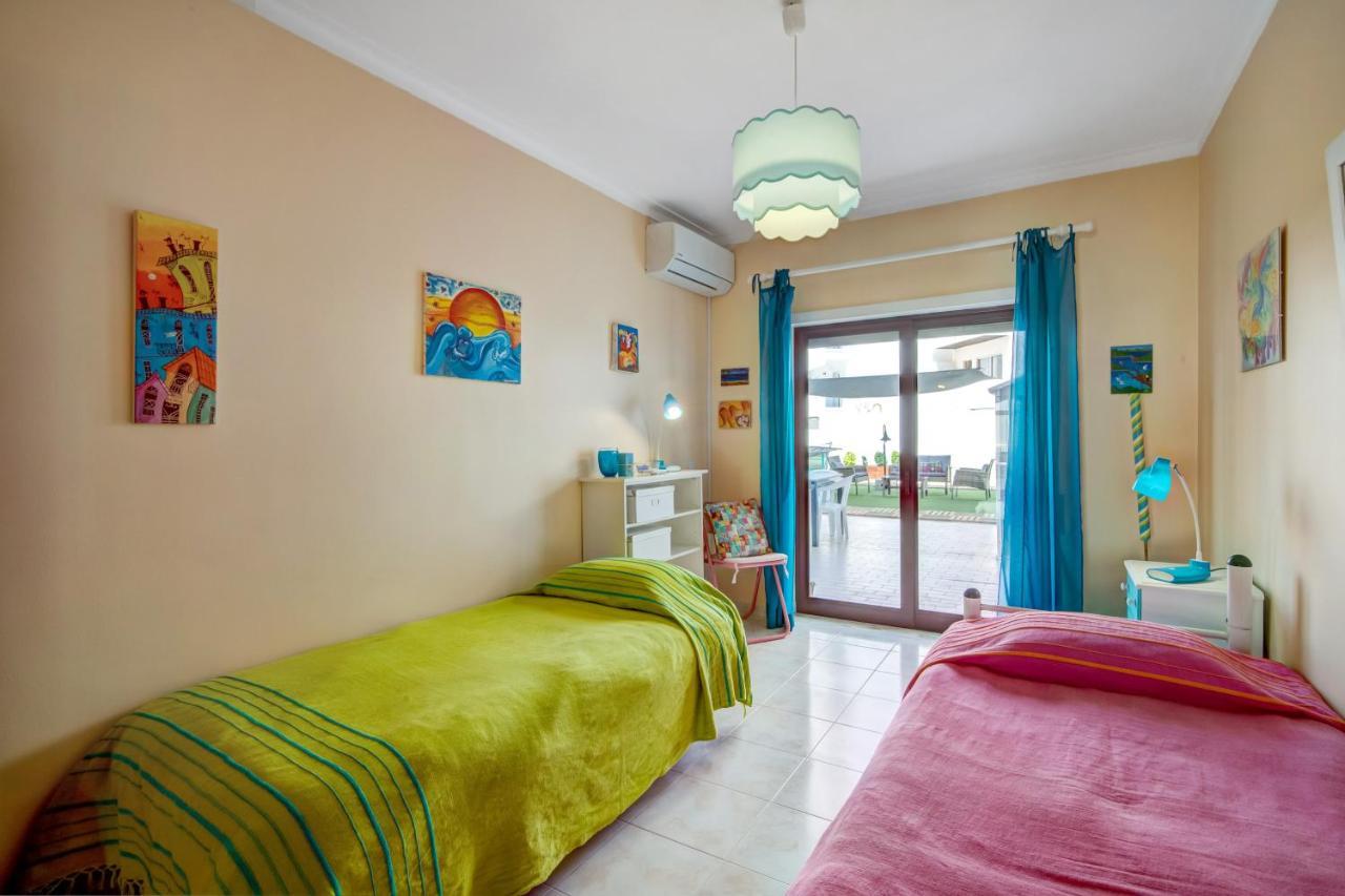 Apartamento Beira Mar Armação de Pêra Eksteriør billede