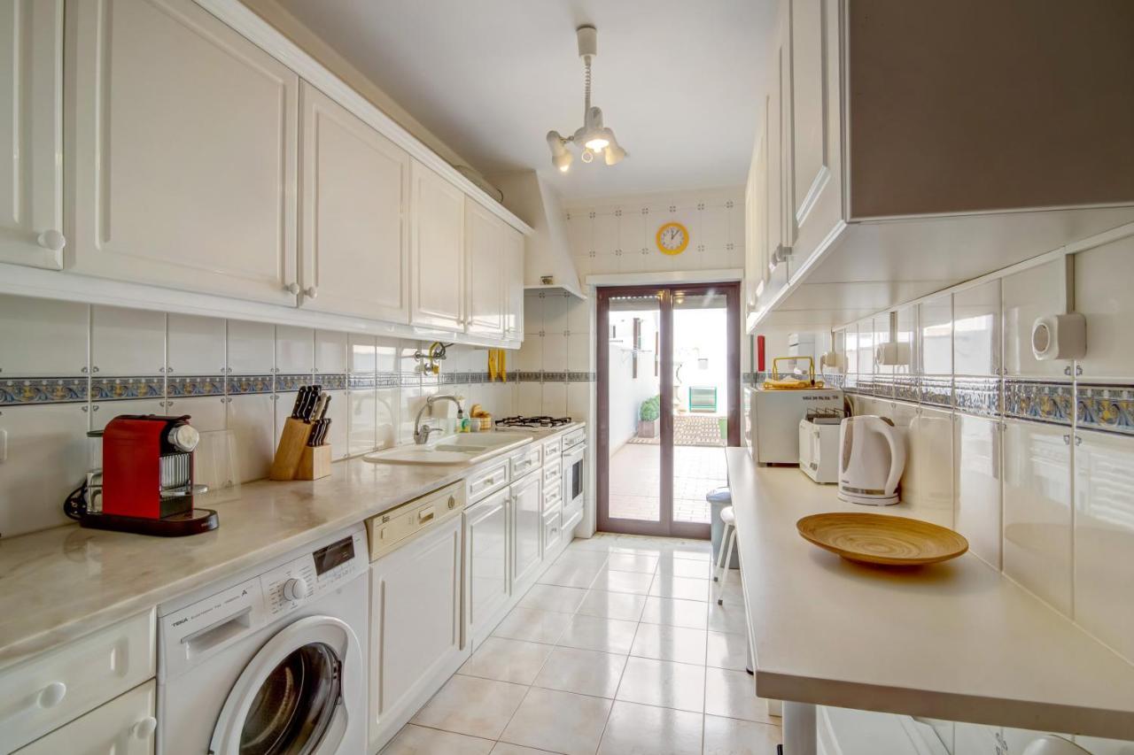 Apartamento Beira Mar Armação de Pêra Eksteriør billede