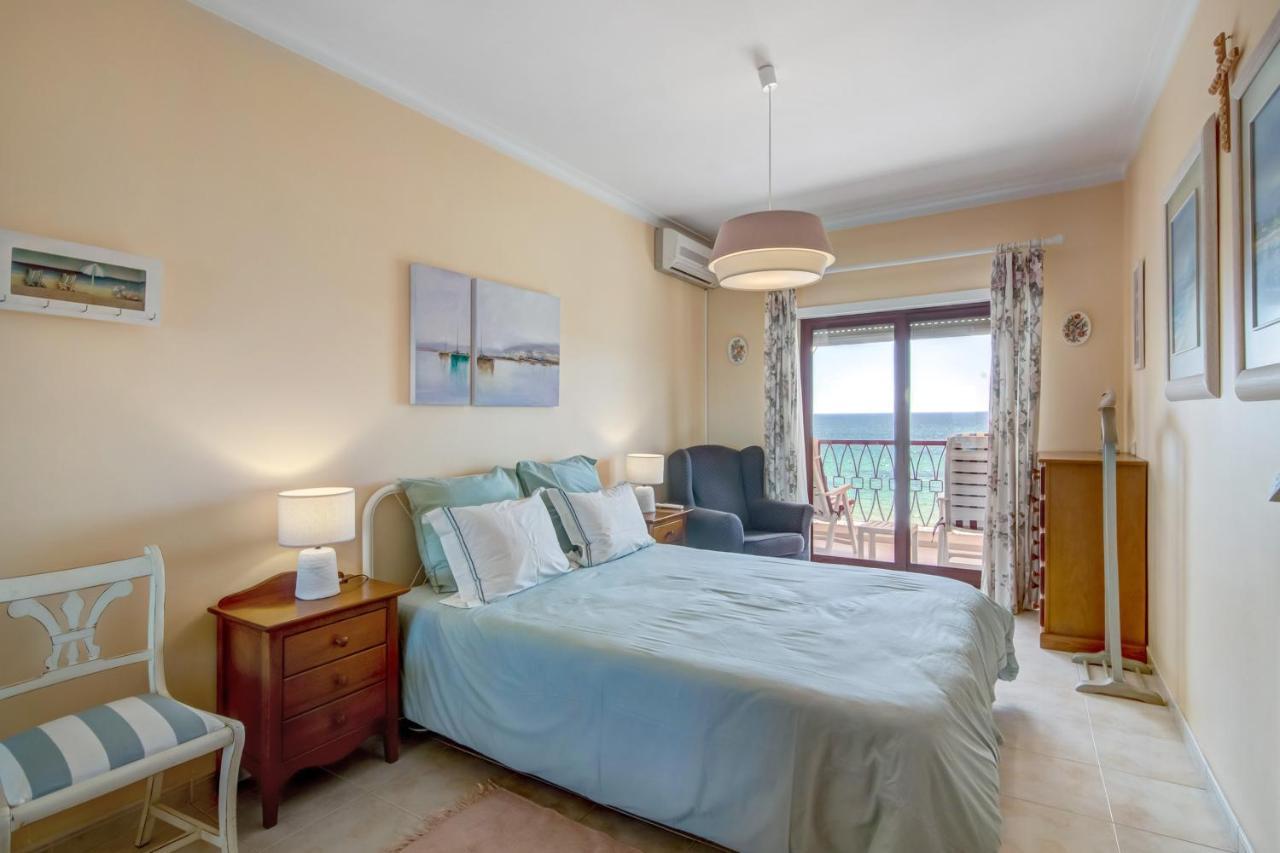 Apartamento Beira Mar Armação de Pêra Eksteriør billede